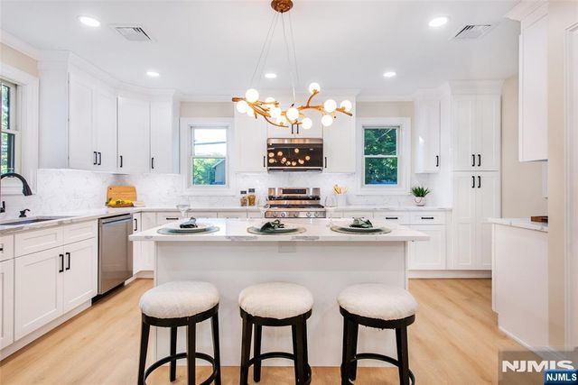 145 Grove Street, Mahwah, NJ 07430