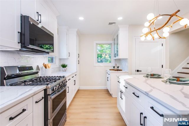 145 Grove Street, Mahwah, NJ 07430