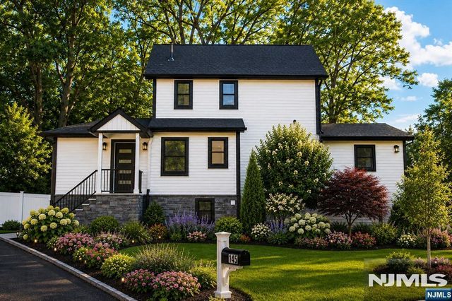 145 Grove Street, Mahwah, NJ 07430