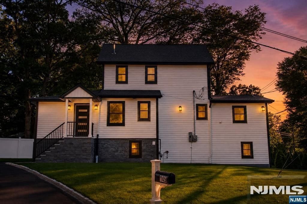 145 Grove Street, Mahwah, NJ 07430