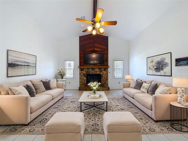 2360 SUTTON PLACE, Spring Hill, FL 34608