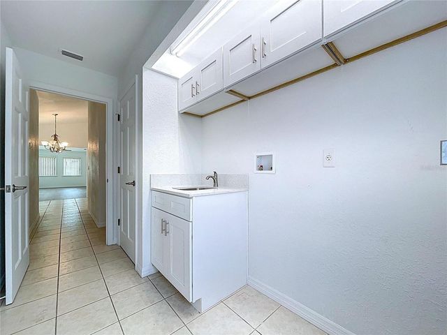 2360 SUTTON PLACE, Spring Hill, FL 34608