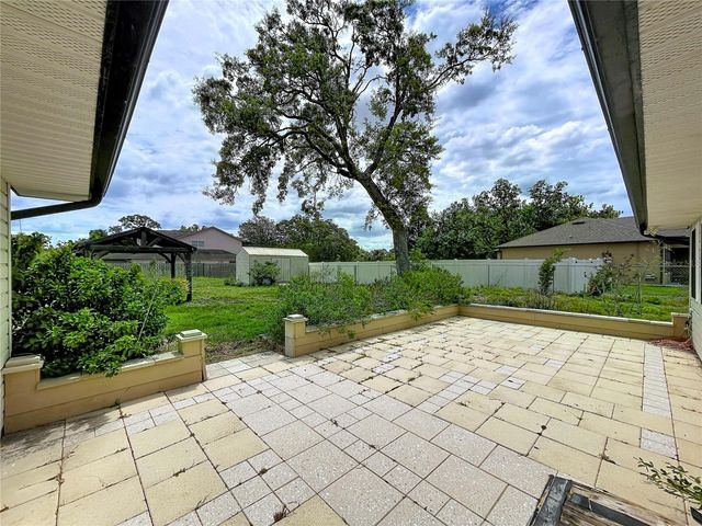 2360 SUTTON PLACE, Spring Hill, FL 34608