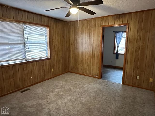 811 Rector, Paragould, AR 72450