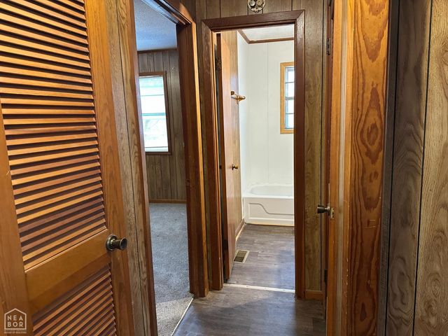 811 Rector, Paragould, AR 72450