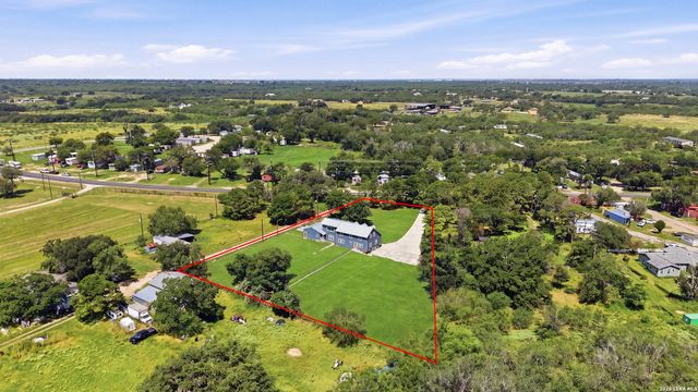9658 S FOSTER RD, San Antonio, TX 78222