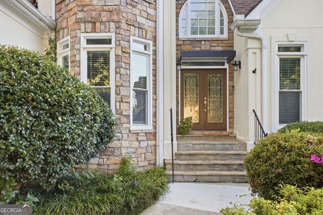 1820 Eagle Summit Court, Lawrenceville, GA 30043