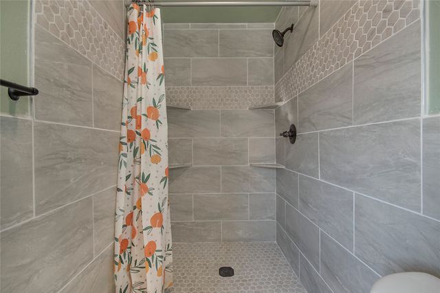 7241 Van Natta Lane, Fort Worth, TX 76112