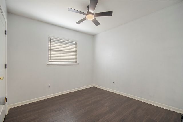 7241 Van Natta Lane, Fort Worth, TX 76112