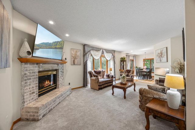 13572 Danube Lane, Rosemount, MN 55068