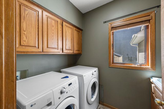 13572 Danube Lane, Rosemount, MN 55068