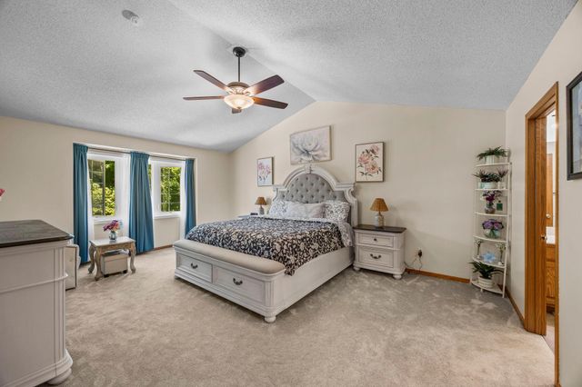 13572 Danube Lane, Rosemount, MN 55068