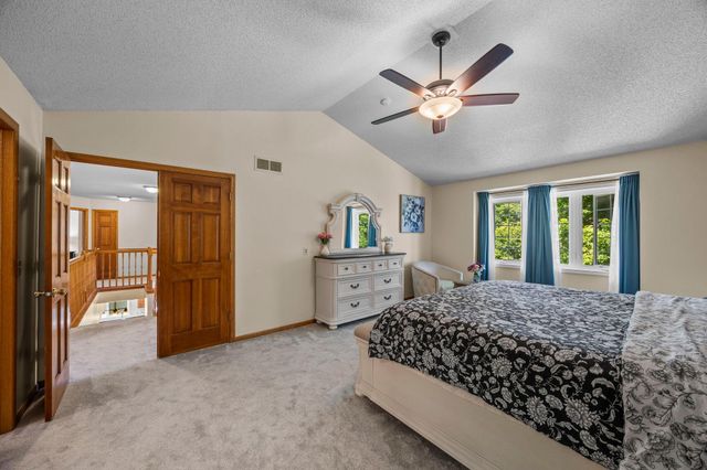 13572 Danube Lane, Rosemount, MN 55068