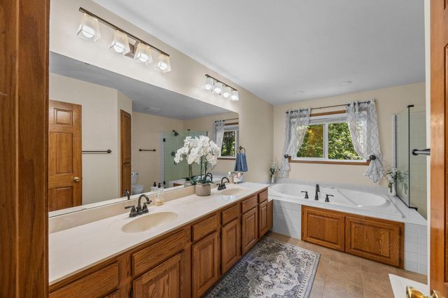 13572 Danube Lane, Rosemount, MN 55068