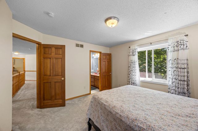 13572 Danube Lane, Rosemount, MN 55068