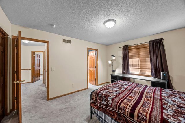 13572 Danube Lane, Rosemount, MN 55068