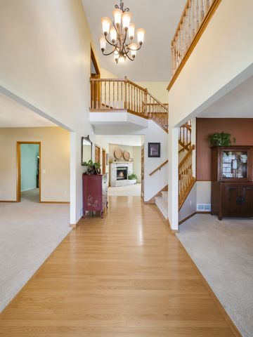 13572 Danube Lane, Rosemount, MN 55068