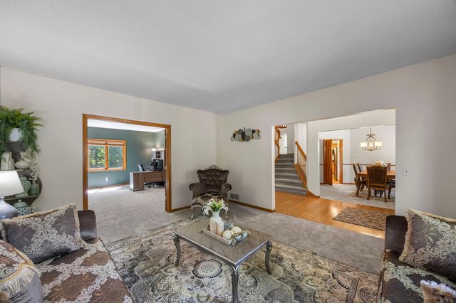 13572 Danube Lane, Rosemount, MN 55068