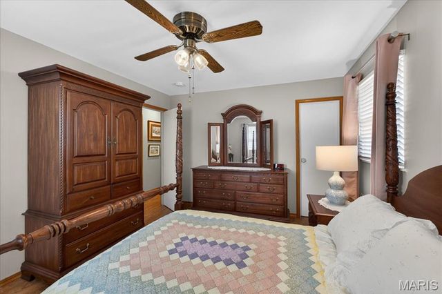 202 Whitehall Drive, O'fallon, IL 62269