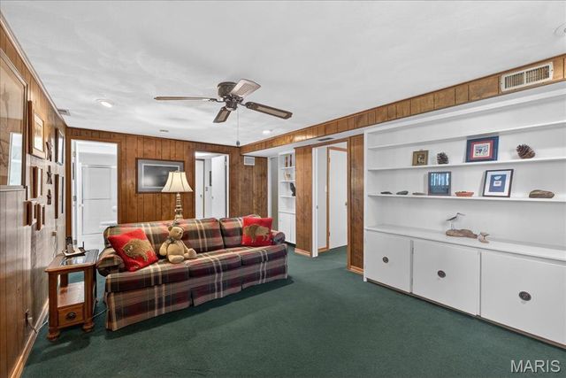 202 Whitehall Drive, O'fallon, IL 62269