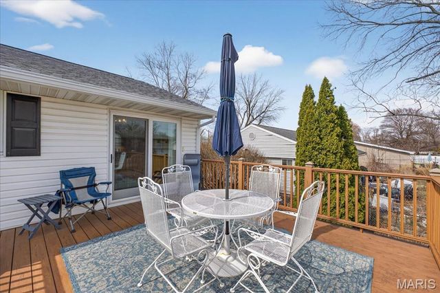 202 Whitehall Drive, O'fallon, IL 62269