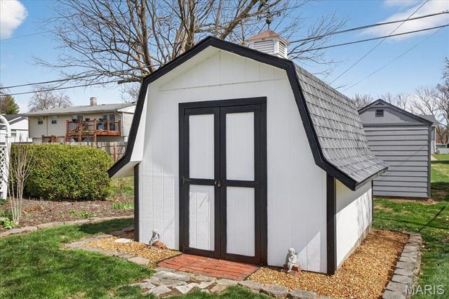 202 Whitehall Drive, O'fallon, IL 62269