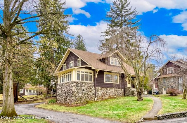 171 Hooker Avenue, Poughkeepsie, NY 12603