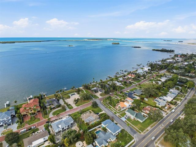 1600 SANTA BARBARA DRIVE, Dunedin, FL 34698
