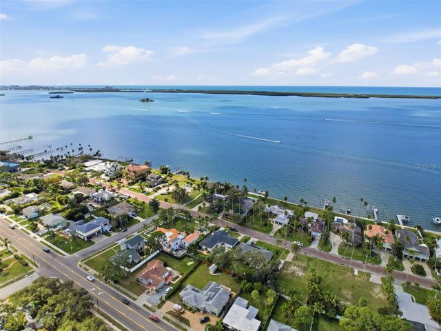 1600 SANTA BARBARA DRIVE, Dunedin, FL 34698
