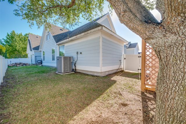 1041 Appalachian Lane, Savannah, TX 76227