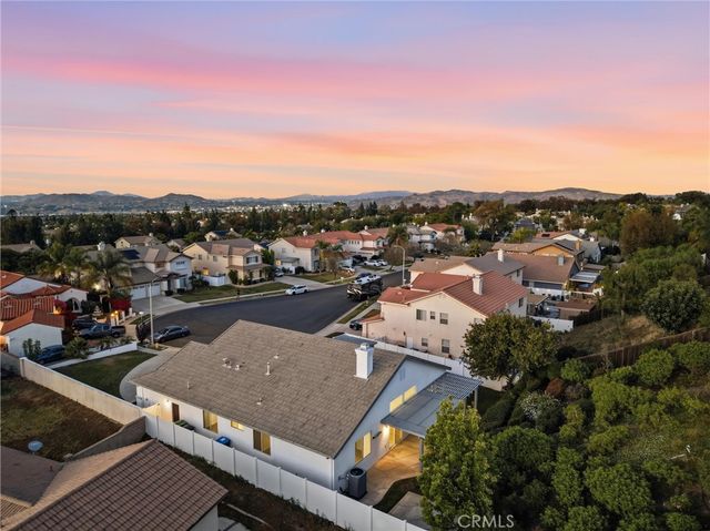 736 Rembrandt, Corona, CA 92882