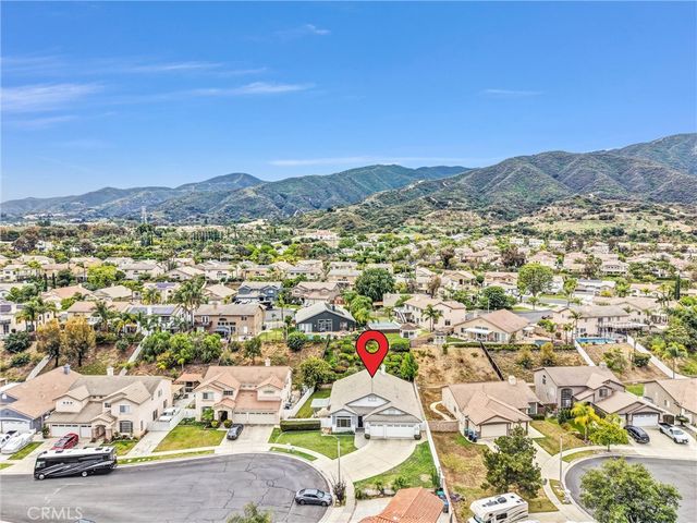 736 Rembrandt, Corona, CA 92882