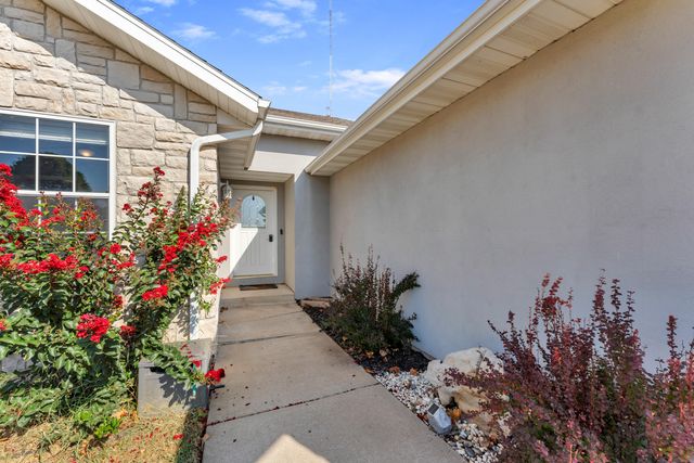1407 Raspberry Court, Nixa, MO 65714