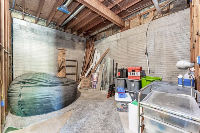 1407 Raspberry Court, Nixa, MO 65714