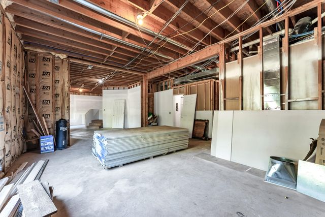 1407 Raspberry Court, Nixa, MO 65714