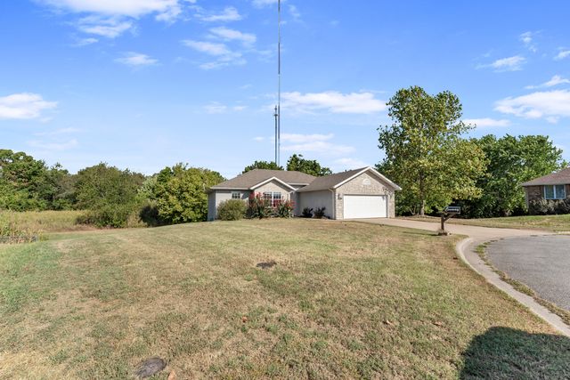 1407 Raspberry Court, Nixa, MO 65714