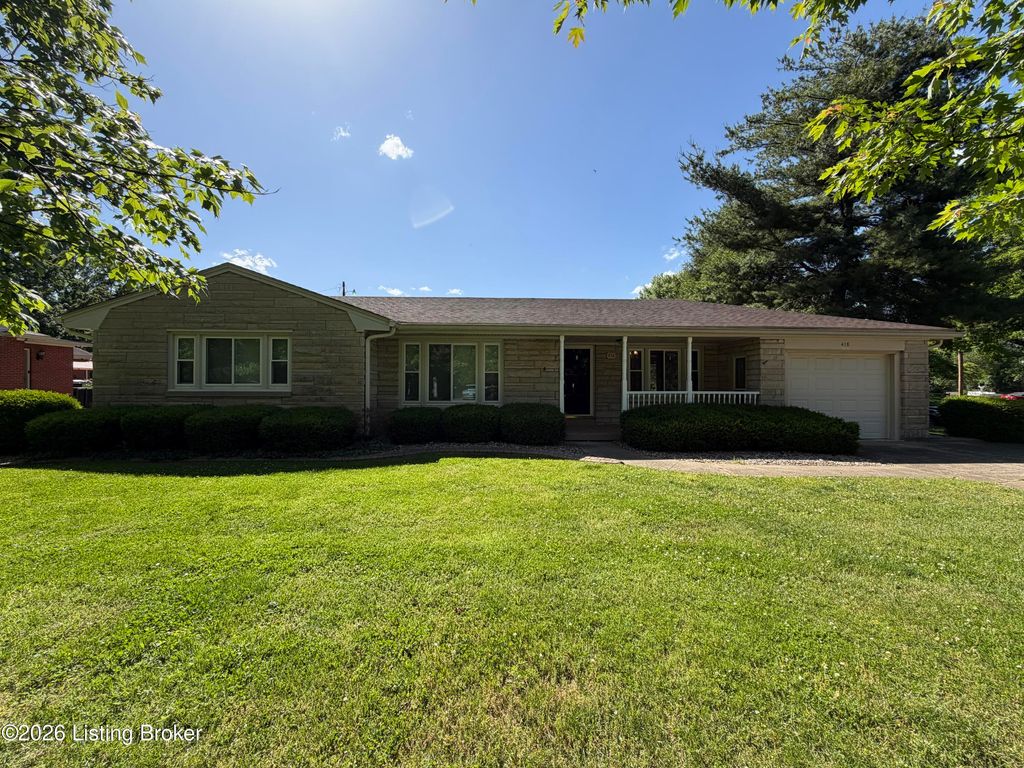 418 N 2nd St, Bardstown, KY 40004