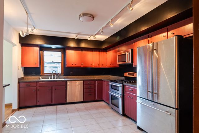4501 E Cambridge Court, Bloomington, IN 47408