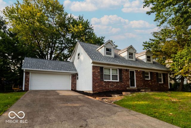 4501 E Cambridge Court, Bloomington, IN 47408