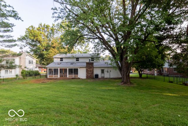 4501 E Cambridge Court, Bloomington, IN 47408