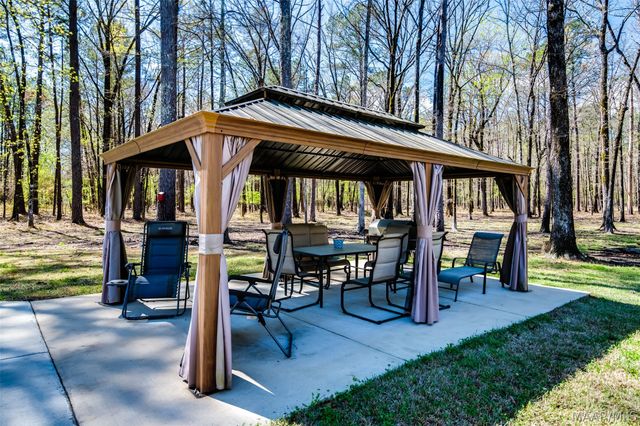 200 Hickory Lane, Cecil, AL 36013