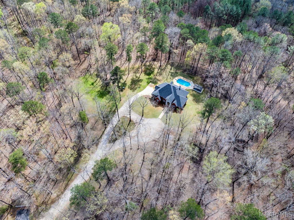 200 Hickory Lane, Cecil, AL 36013