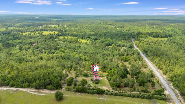 318 Oakridge Cemetery Road, Defuniak Springs, FL 32435