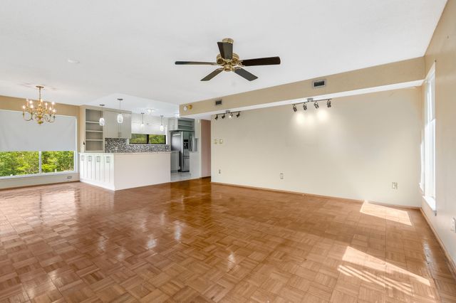 318 Oakridge Cemetery Road, Defuniak Springs, FL 32435