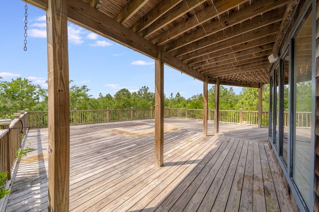 318 Oakridge Cemetery Road, Defuniak Springs, FL 32435