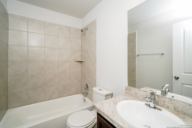 2306 Applewhite Meadow, San Antonio, TX 78224