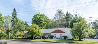 203 W COUNTY LINE RD, Huntingdon Valley, PA 19006