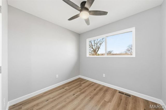 10609 Lochness Court, St Louis, MO 63114