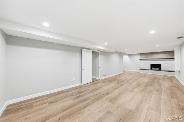 10609 Lochness Court, St Louis, MO 63114