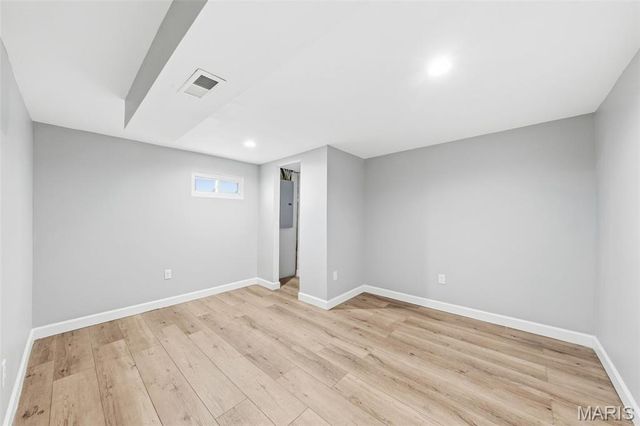 10609 Lochness Court, St Louis, MO 63114